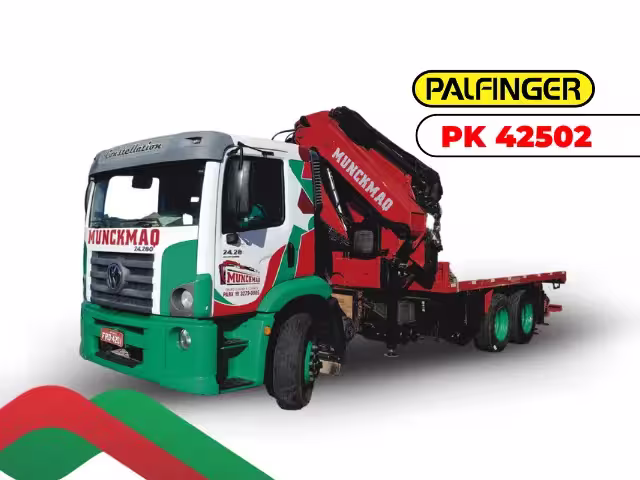 Caminhão munck Palfinger PK 42502 13 toneladas para locação em Catalão GO — prático para obras gerais